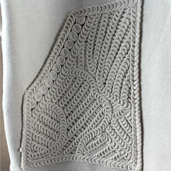 ZARA Women’s Light Beige Round Neck Sweatshirt Tricot Patch Pockets Size Medium - Picture 8 of 15